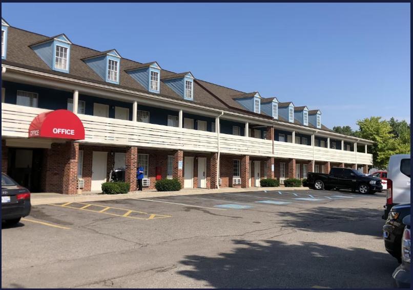 Hotel Econo Canton