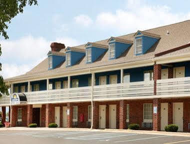 Hotel Econo Canton