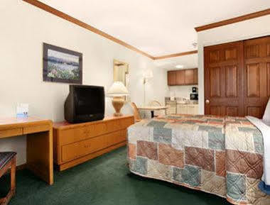Econo Hotel Canton